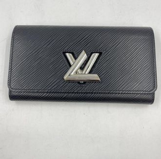 Louis Vuitton Epi Black Epi Leather Long Wallet (Bi-Fold) (Pre-Owned)