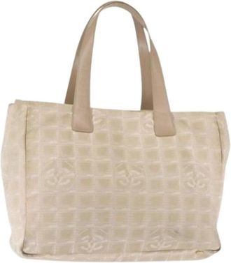 Chanel Pre-owned Tote Bags, female, Beige, Size: ONE SIZE Pre-owned Nylon Tote Bag