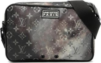 Louis Vuitton Pre-owned Cross Body Bags, female, Black, Size: ONE SIZE Pre-owned Canvas Crossbody Bag