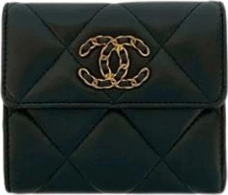 Chanel Pre-owned Wallets, female, Black, Size: ONE SIZE Pre-owned Wallet (tri-fold)