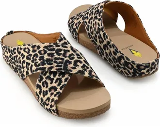 Volatile Womens Ablette Ultra Comfort Slip-On Crisscross Slides In Leopard