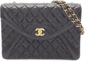 Chanel Borsa a tracolla CC in pelle di agnello trapuntata con battente 1991-1994 - Nero