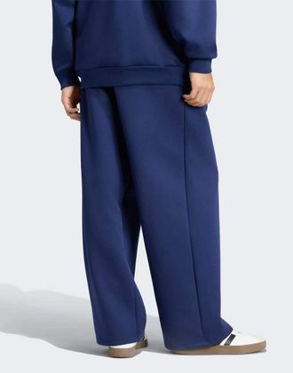 adidas Soft lux pantaloni a gamba dritta in maglia invernali blu scuro
