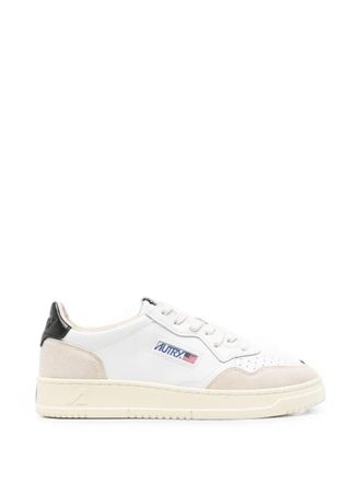 Autry Trainers Leather Suede Medalist Low Man Sneakers