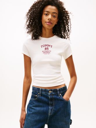 Tommy Jeans Kurzarmshirt TOMMY JEANS TJW SLIM TOMMY 85 RIB SS TEE, Damen, Gr. XL (42), ancient wei&szlig;, Single Jersey, Obermaterial: 95% Baumwolle, 5% Elasthan, bedr