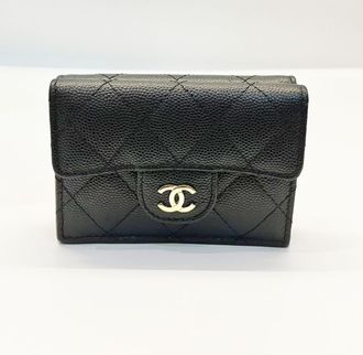 Chanel Black Grained Calfskin Wallet (Tri-Fold) (Pre-Owned)