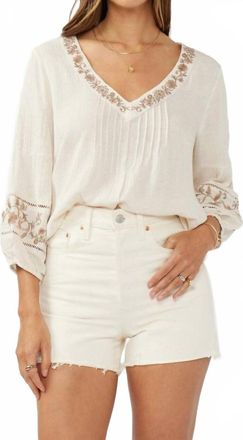Lovestitch Womens Quarter Sleeve V Neck Top In Natural/ Brown