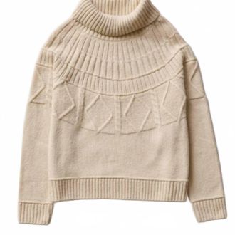 Carve Designs Womens Neve Cable Sweater In Birch