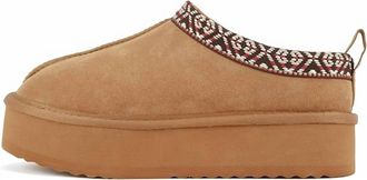 Soda Womens Eagle Round Toe Slip-On Flatform In Tan