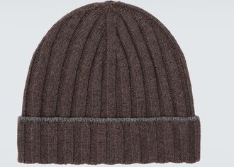 Brunello Cucinelli Gorro acanalado de cachemir