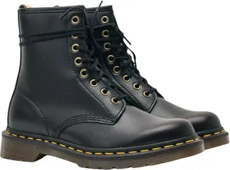 Dr. Martens 1460 8-Eye Vegana Boot - Dames - Veterlaarzen - Zwart - 39 EU - Leer - Schoenen