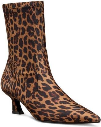 Stuart Weitzman Vinnie Bootie 50 in Classic at Nordstrom, Size 8.5