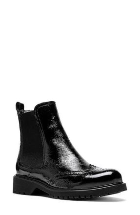 La Canadienne Hansel Wingtip Waterproof Chelsea Boot in Black Patent Leather at Nordstrom, Size 10