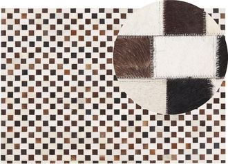 Beliani Alfombra De Piel De Vacuno Marr&oacute;n Y Beige 160 X 230 Cm Patr&oacute;n Geom&eacute;trico Patchwork Kayabey