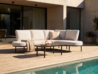 Beliani Sof&aacute; De Exterior Con Mesa De Centro 4 Plazas Estructura De Aluminio Ovalado Tablero De Metal Negro Cojines Beige Claro Pollina