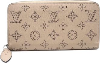 Louis Vuitton Beige Leather Long Wallet (Bi-Fold) (Pre-Owned)