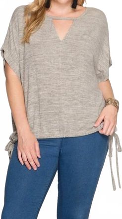 She + Sky Drop Shoulder With Keyhole Accent Top - Plus In Oatmeal