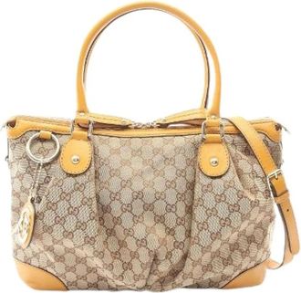 Gucci Pre-owned Handbags, female, Beige, Size: ONE SIZE Pre-owned Sukey GG Canvas Leather 2way Handbag