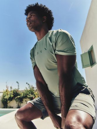 Born Living Yoga Short Rhein Tea 2.0