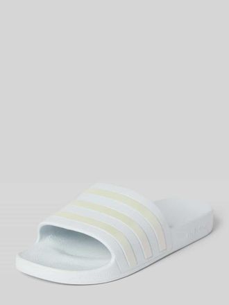 adidas Badeschuhe mit Label-Pr&auml;gung Modell ADILETTE AQUA in Hellblau, Gr&ouml;&szlig;e 40,5