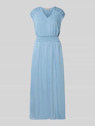 Mos Mosh Maxikleid mit Kapp&auml;rmeln und Smok-Details Modell Paola in Hellblau, Gr&ouml;&szlig;e XS
