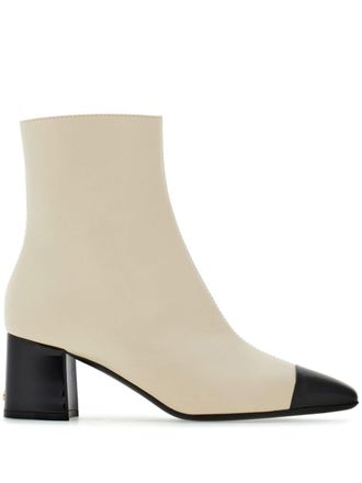 Ferragamo Sambi enkellaarzen - Beige