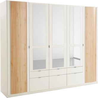 Priess Kleiderschrank