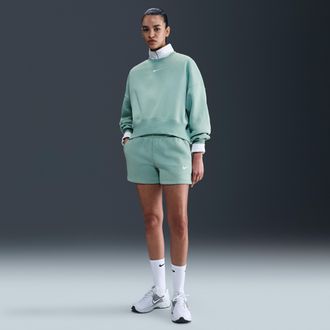 Nike Womens Nike Sportswear Phoenix Fleece Mid-Rise 4 Shorts in Green | IH2108-017