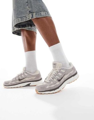 Nike P-6000 - Sneakers unisex grigie e marroni-Grigio