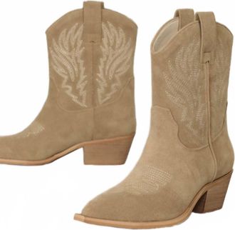 Mi.iM Womens The Caroline Boot In Brown