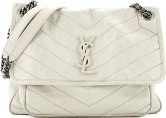 Saint Laurent Niki Chain Flap Bag Matelasse Chevron Leather Medium shoulder bag - Wit