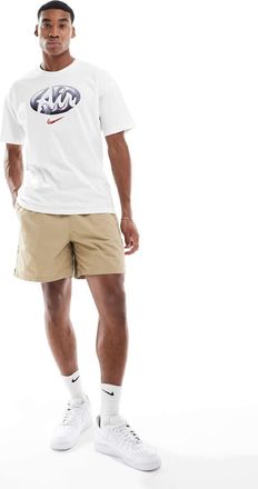 Nike Club woven shorts in beige-Neutral