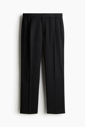 H&M Hose mit B&uuml;gelfalten in Regular Fit - Schwarz