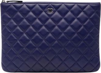 Chanel Pre-owned Clutches, female, Purple, Size: ONE SIZE Pre-owned Leather Clutch