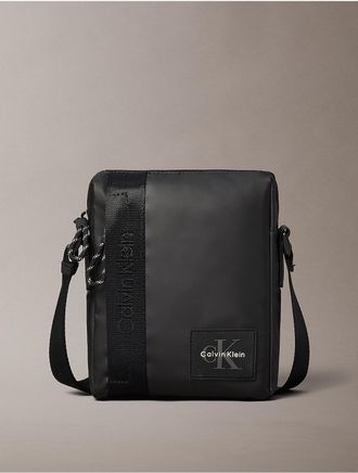 Calvin Klein Mens Monologo Patch Reporter Bag - Black