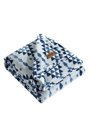Wrangler Westin Throw Blanket in Beige/Blue at Nordstrom Rack, Size Full/queen