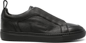 Doucal's slip-on leather sneakers - men - Calf Leather/Calf Leather/Fabric/Rubber - 40 - Black
