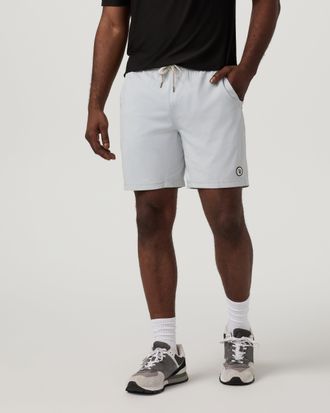 Vuori Clothing Kore Shorts Lined 7 | Sky Grey | XS, Size Extra Small