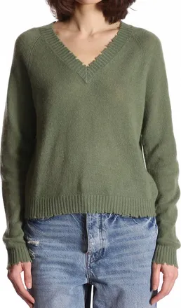 Minnie Rose Cashmere Frayed Edge Cropped V-Neck Sweater In Garden Grove