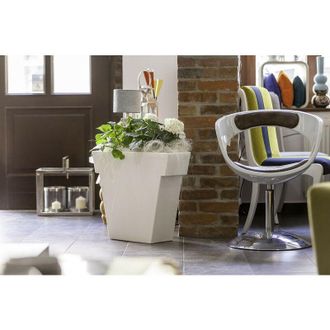 Slide Il Vaso Bianco - 66 / 20 h 55 cm Vaso decorativo in polietilene originale Slide colorato giardino di design esterno interno bar ristorante hotel