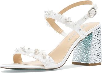 Blue by Betsey Johnson Drue Womens Sandals Ivory : 8.5 M, Faux Leather