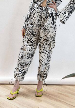 Oval Square Womens Poison Trousers In New Zebra