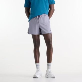 New Balance Hombre RC Essential Short 5 en Gris, Polywoven, Talla 2XL