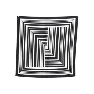 Joseph Scarves Black, White