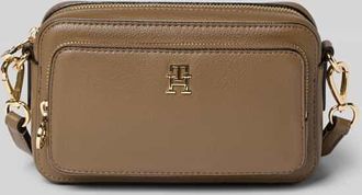 Tommy Hilfiger Umhängetasche mit abnehmbarem Schulterriemen in Taupe, Größe 1