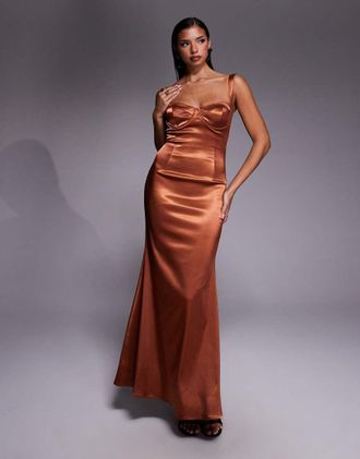 Tfnc Selma - Vestito lungo in raso color ruggine con scollo a cuore e coppe-Marrone