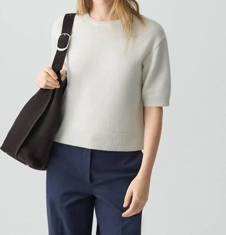 Theory Cropped Cashmere Tee In Ivory
