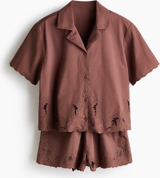 H&M Pyjama mit Broderie Anglaise - Mattrot