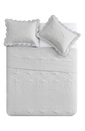 VCNY Home Scallop Microfiber Quilt Set in Grey at Nordstrom Rack, Size Full/queen