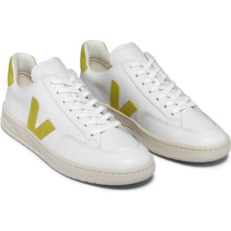Veja V-12 Lace-Up Sneaker in Extra-White Liquor at Nordstrom Rack, Size 37